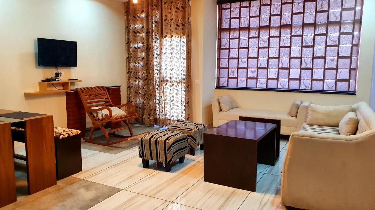 Wildleaf Kasauli Valley Homz Bed and Breakfast Exteriör bild