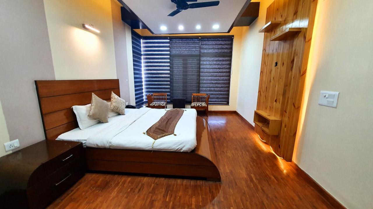 Wildleaf Kasauli Valley Homz Bed and Breakfast Exteriör bild